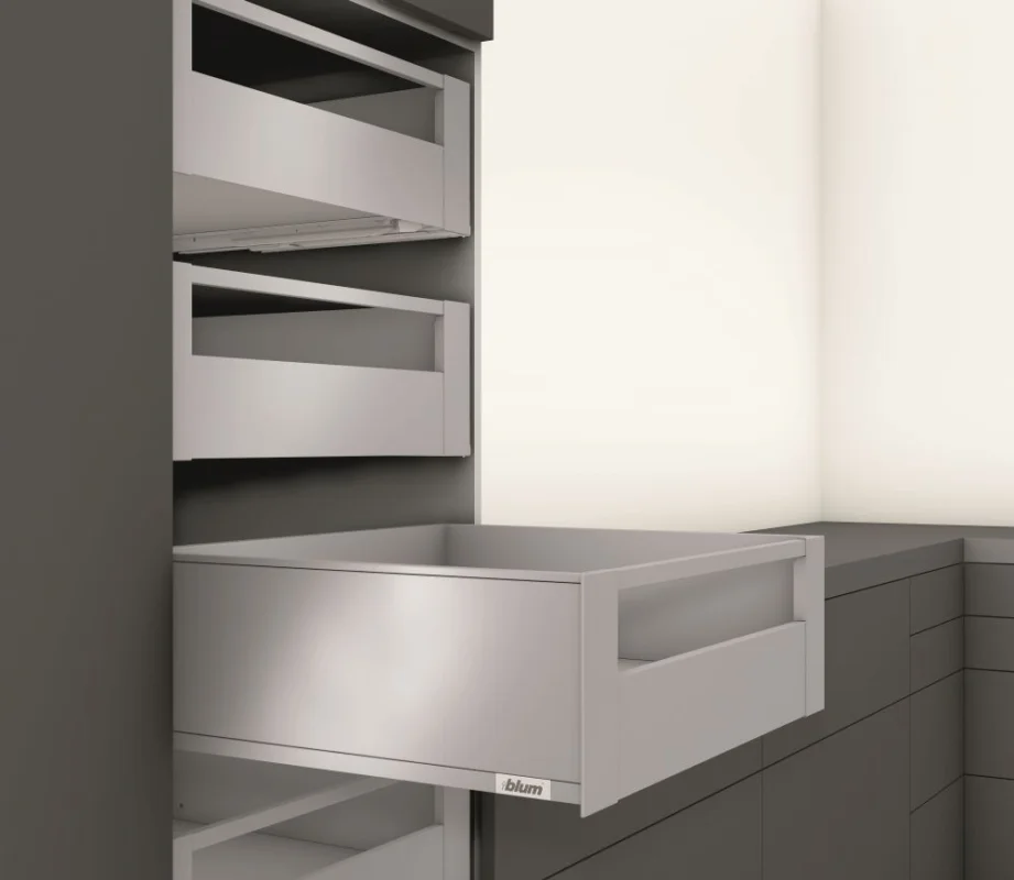 Sezónní Sleva K-BLUM Legrabox, zásuvka C pure 550mm/40kg, Tip-on, šedá, vnitřní, sklo