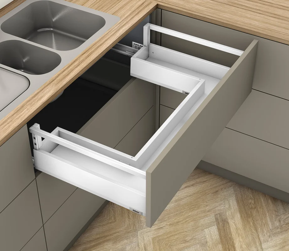 Expresní Doručení K-BLUM Merivobox, zásuvka E reling 600mm/40kg, bílá, vrut, dřez
