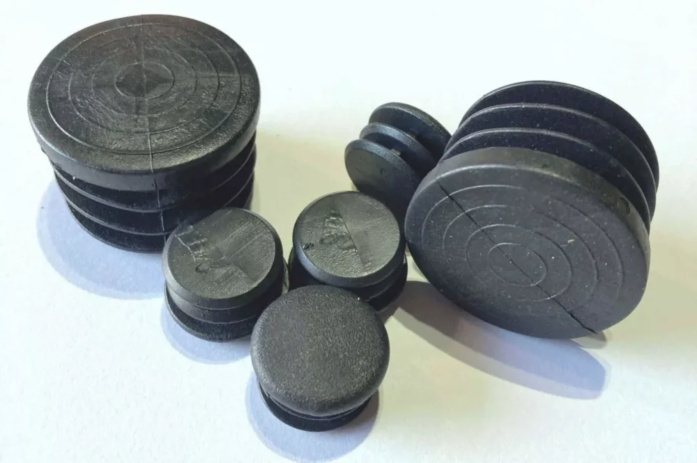 Zátka trubky kruhová 22mm Vysoce Kvalitní