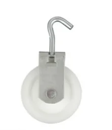 Lehká černá nylonová kladka 40 mm s otočným háčkem, nosnost 60 kg, pro lano o průměru 9 mm Akční Cena