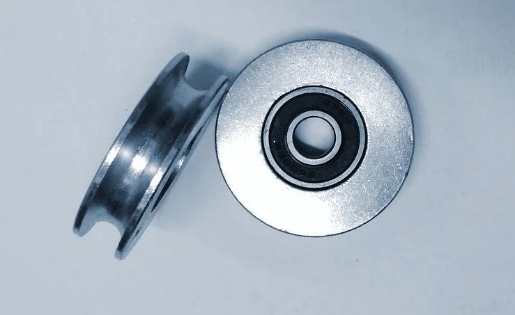 Značkový Kladka 40 mm s kuličkovým ložiskem, pro lanko do 6 mm, nosnost 80 kg