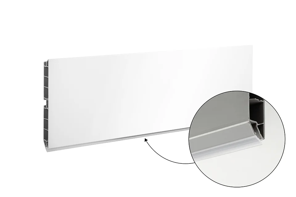 SCILM sokl 150mm 4m bílá lesklá Hit Sezóny