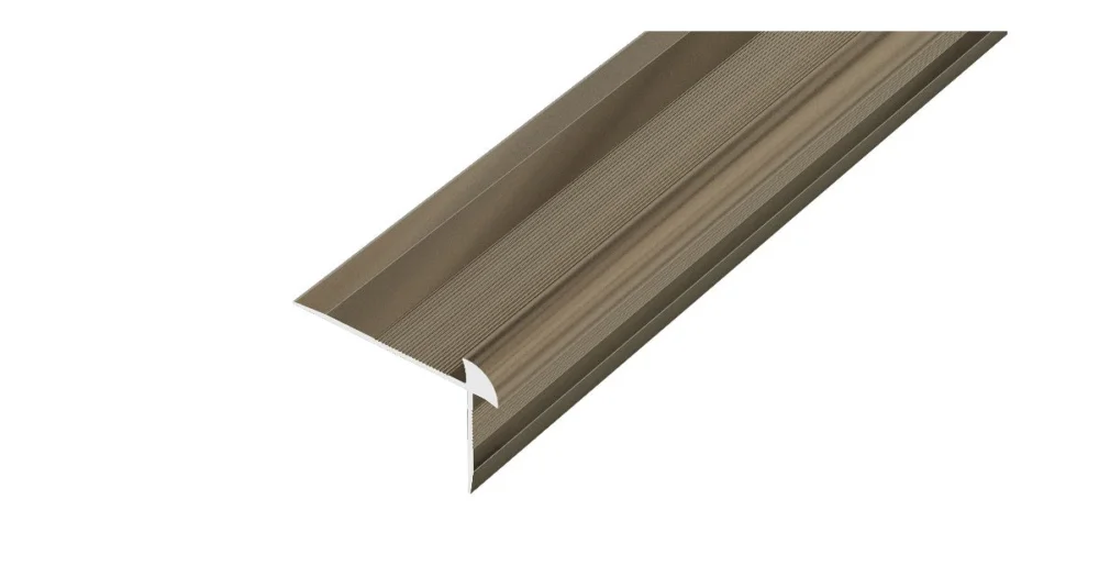AP44/1 schodová lišta vrtaná, hliník elox bronz, 20x42 mm, 2,7 m, pro tl: 5 mm Víkendová Akce