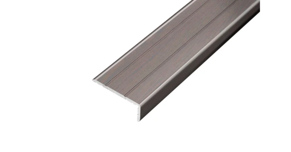 AP5 schodová lišta samolepící B, hliník+fólie wenge, v: 10 mm, š: 25 mm, d: 0,9 m Cenově Výhodný