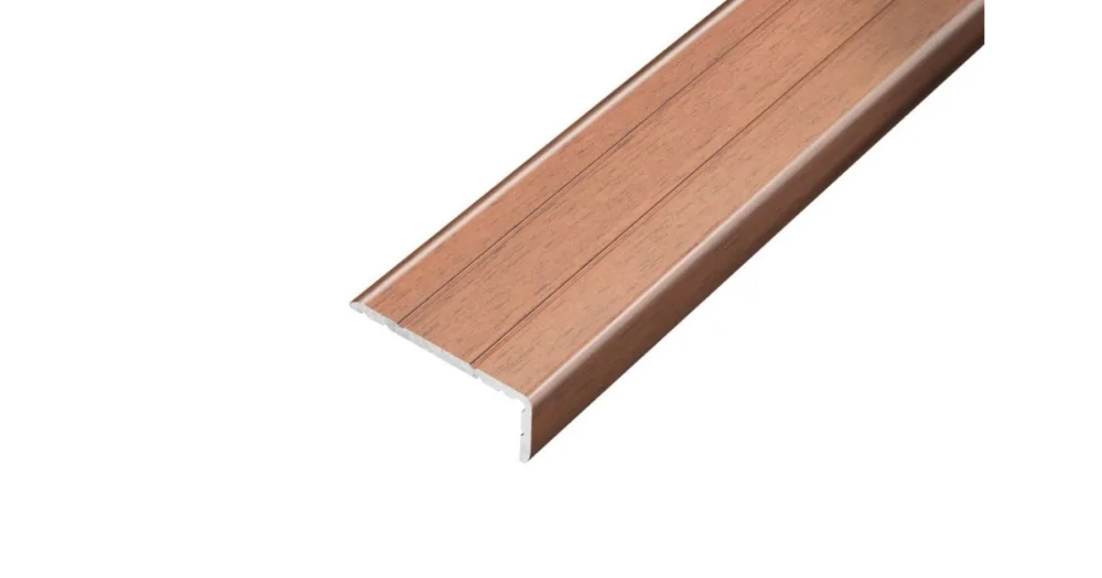 Odeslání Ihned GREEN LINE schodovka 25x10 mm, hliník - ořech světlý, samolepící, 0,9 m