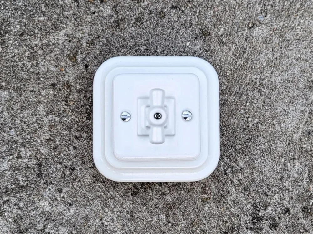 Výhodná Nabídka Retro Square vypínač č. 7 čtvercový otočný porcelánový bílý vč. rámečku 9x9