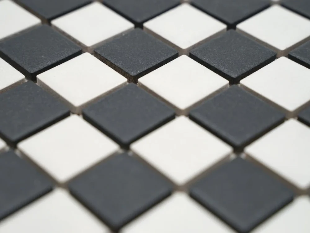 Chessboard Antislip keramická mozaika šachovnice protiskluzná 2,5x2,5 mat Horká Nabídka