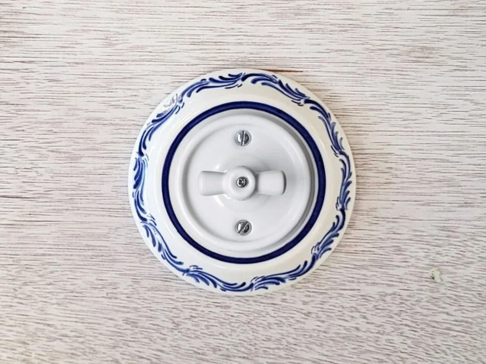 Da Vinci Modrá vlnka otočný vypínač č. 1 jednopólový porcelánový 10x10 M Must-Have