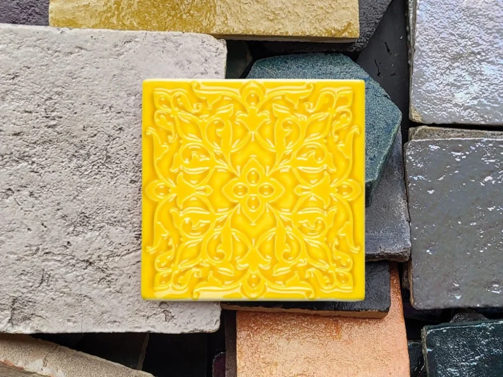 Relief Yellow B žluté ručně vyrobené reliéfní obklady 10x10 lesk Oblíbený