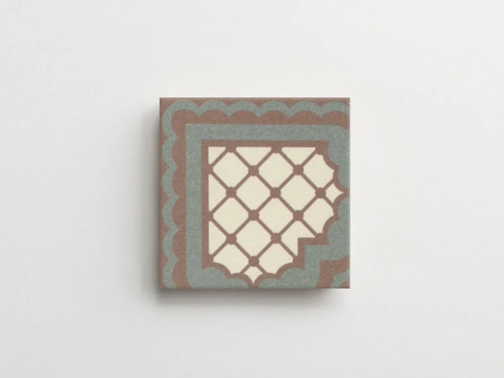 Značkový Revoir Paris Bel Histoire Beatrice Coin roh bordury 7,5x7,5 mat