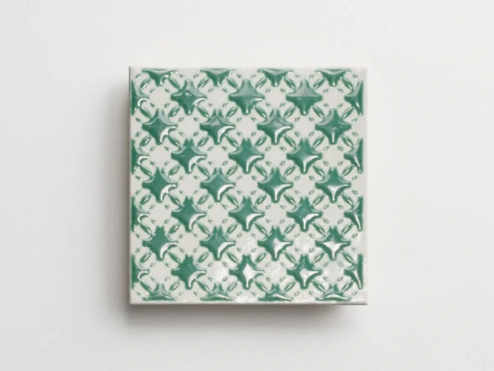 Nakupujte Hned Elios Clay Pattern Emerald – reliéfní obklady, mix dekorů – 10x10, lesk