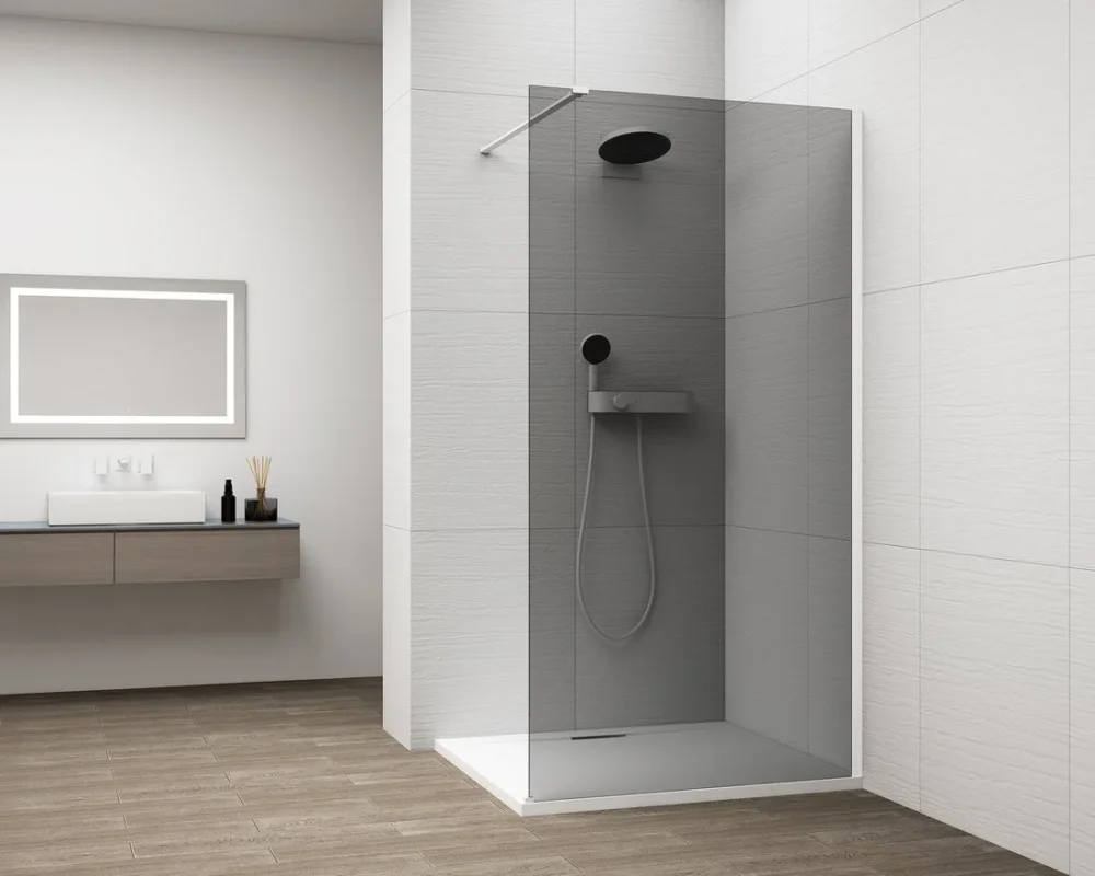 Polysan Esca White Matt Jednodílná Sprchová Zástěna K Instalaci Ke Stěně, Kouřové Sklo, 1400 Mm Přímo Od Výrobce
