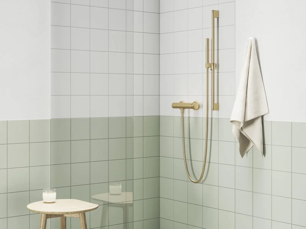 Sprchová nástěnná baterie Espirit - ES 032.60GLB Sprchová nástěnná baterie bez sprchového setu, zlato kartáčované X070604 Časově Omezené