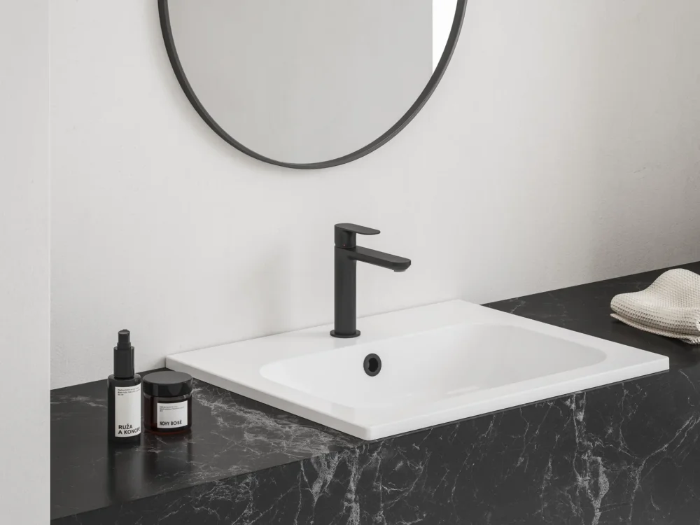 Umyvadlová stojánková baterie Eleganta BeCool EL 012.01 - EL 012.21BLM Umyvadlová stojánková baterie BeCool 170 mm bez výpusti, černá matná X070411 Tovární Cena
